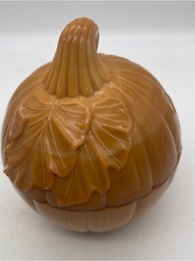 Longaberger Halloween Autumn Milk Glass Swirl Pumpkin Dish Lidded Candy Dish
